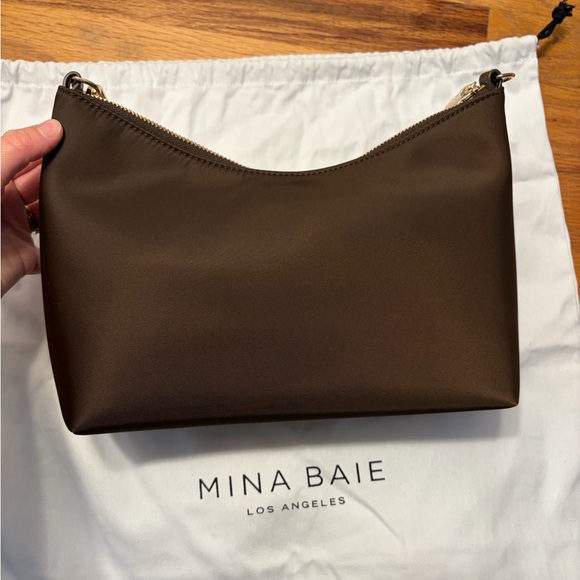 Mina Baie - Addison Nylon - Picture 2 of 4